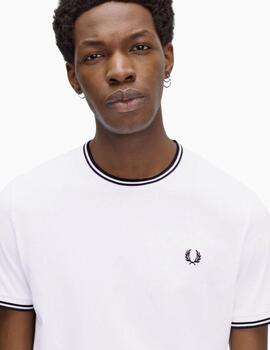 Camiseta FRED PERRY con ribete con dos franjas 