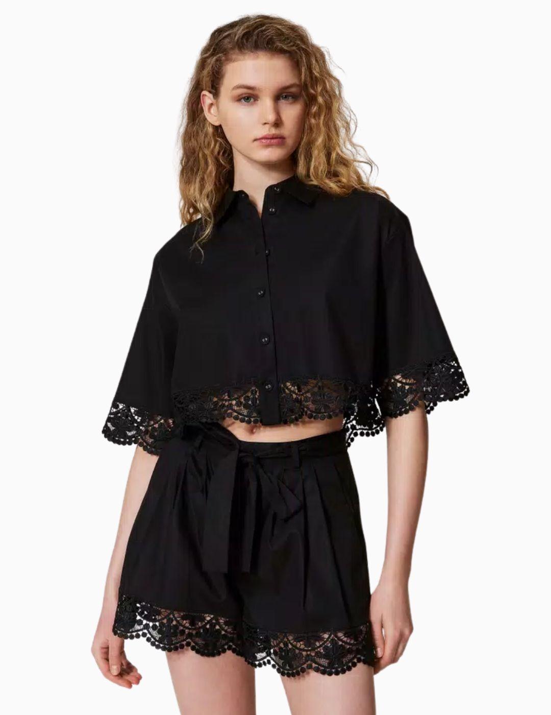 Camisa TWINSET cropped de popelina con encaje 