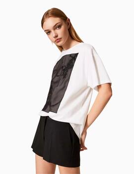 Camiseta TWINSET oversize con bordado floral 
