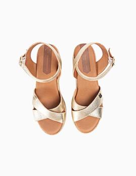 SANDALIAS POPA CLIFTON LAMINADO ORO