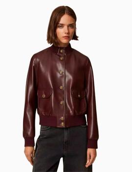 CHAQUETA TWINSET DE EFECTO PIEL CON BOTONES