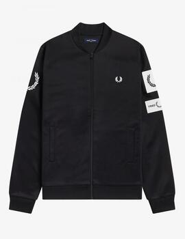 Chaqueta Fred Perry con detalle de Insignia