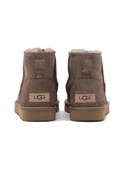  Botas UGG Classic Mini II