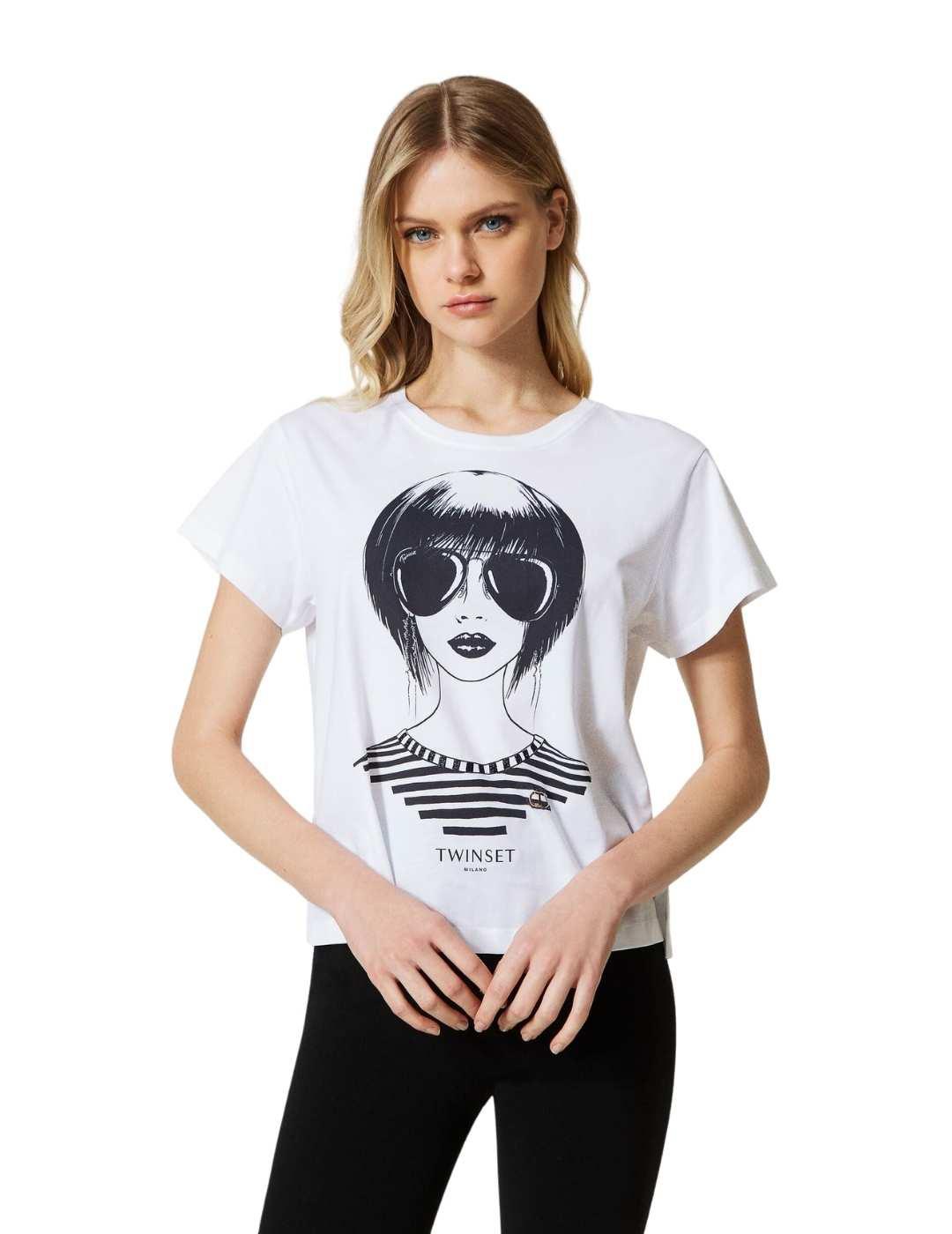 Camiseta TWINSET con mangas kimono y estampado
