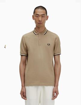 Polo Fred Perry con ribete con dos franjas