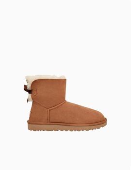  Botas UGG Mini Bailey Bow II