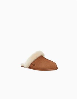  Zapatillas UGG  Scuffette II